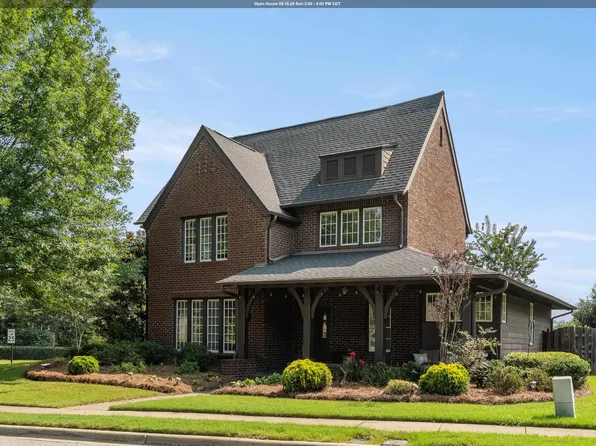 3840 Village Center Dr, Birmingham, AL 35226