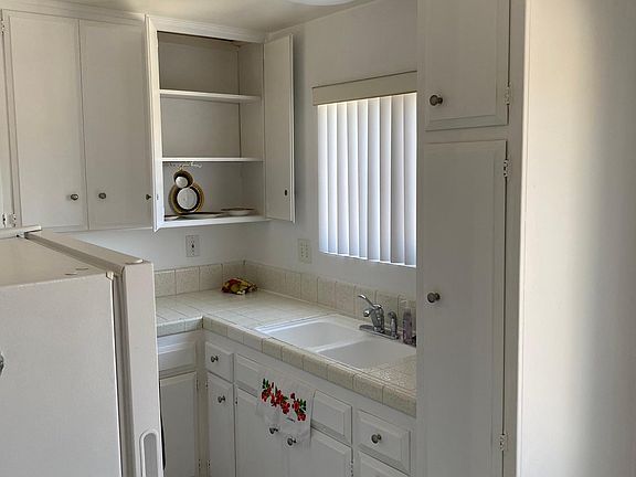 4th image of 4644 Soria Dr APT 7