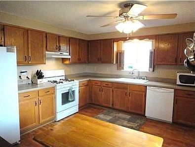 2nd image of 1678 Ringfield Dr