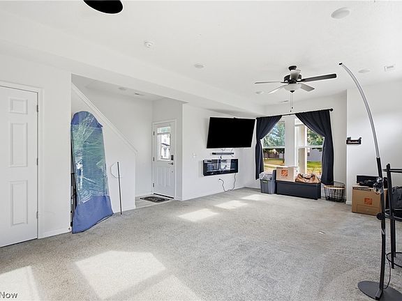 3rd image of 3556 Gerome Ct