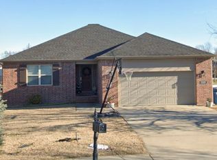 1509 SE 22nd St, Bentonville, AR 72712