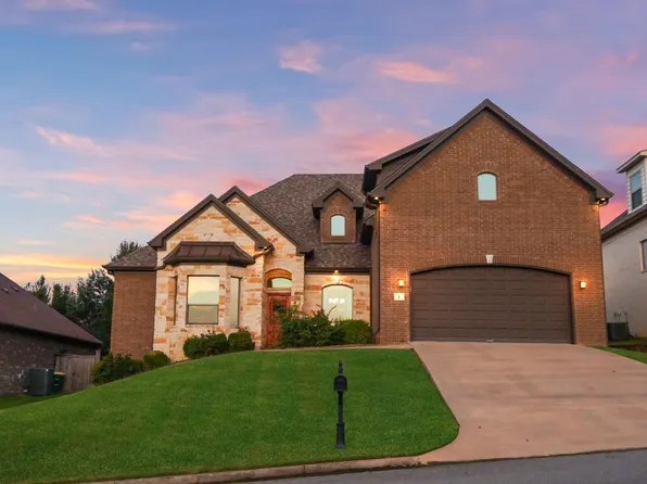 1 Tournay Cir, Little Rock, AR 72223
