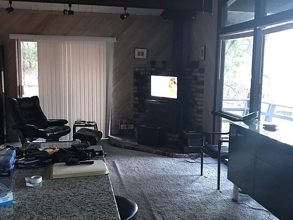 3rd image of 2707 Buckingham Dr