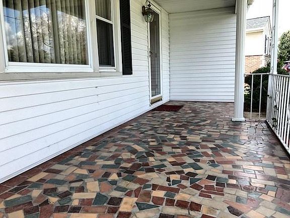 5th image of 107 Jefferson Park Dr