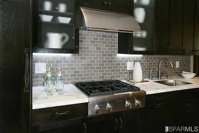 2 bed, 1394 sqft, $8,500 — Photo 3