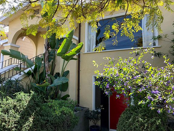 Front Entrance & Garden