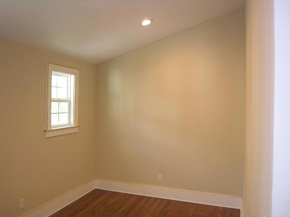 5th image of 6921 Sherwood Dr