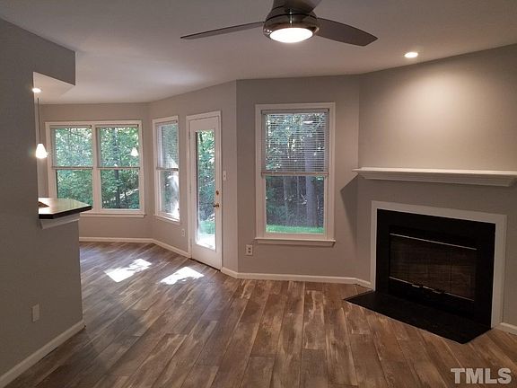 4th image of 117 Abingdon Ct