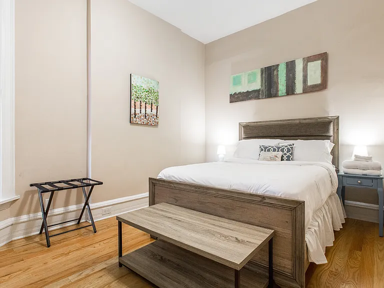 2241 N Seminary Ave #1 — Photo 13