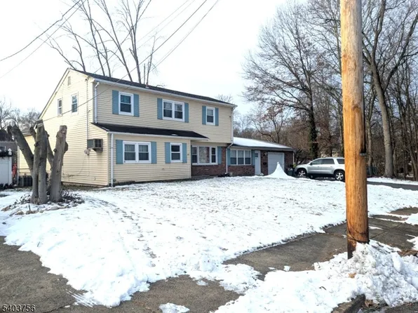 726 W Milton Ave BLDG 726 #1, Rahway City, NJ 07065