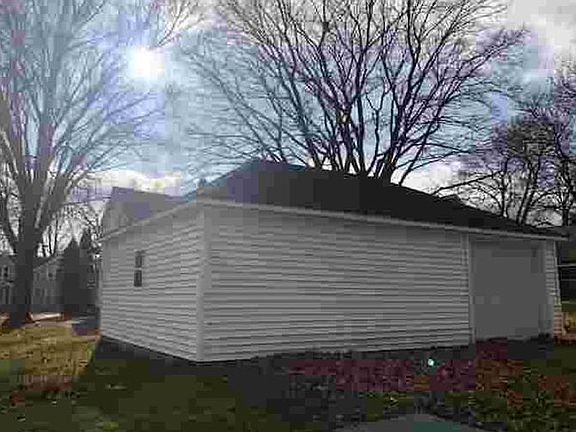 4th image of 244 E Rose St