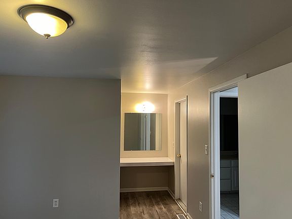 5th image of 8127 Clay Ct #4