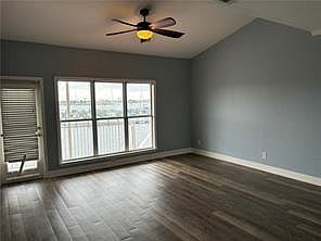 2nd image of 963 Marina Dr APT 5