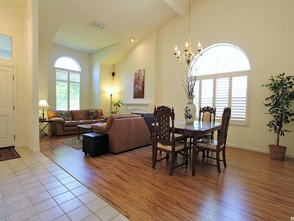 5th image of 3008 Valasstrada Ct
