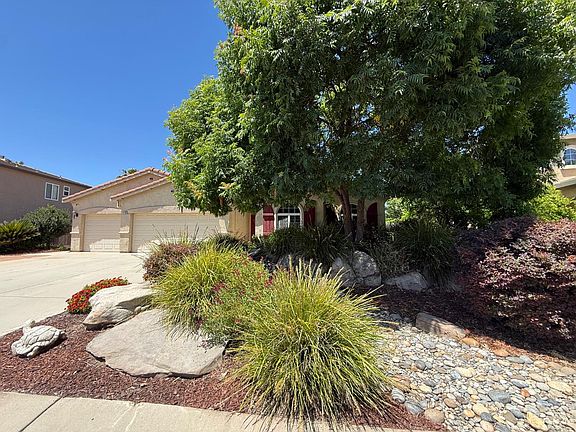 2nd image of 9190 Hunters Creek Way