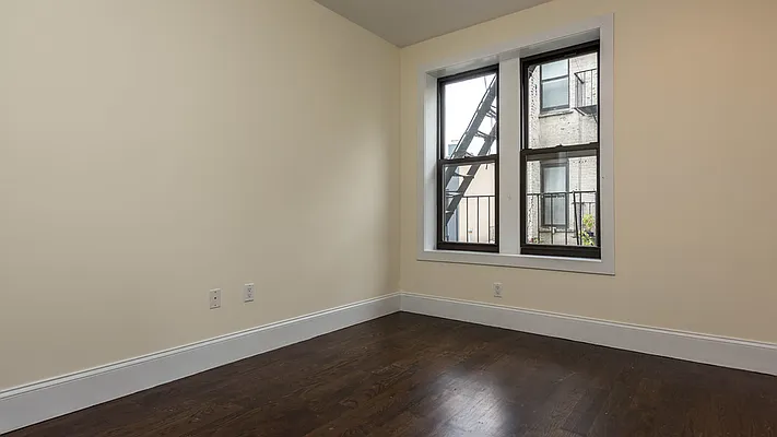 Rented by Nooklyn NYC LLC | media 14
