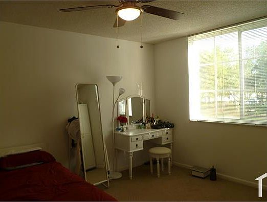 4th image of 4824 N State Road 7 APT 207