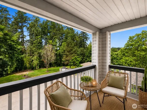 33020 10th Avenue SW #S303, Federal Way, WA 98023