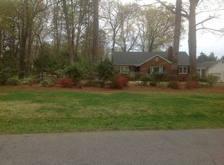 30 Wedgewood Dr, Greenville, SC 29609