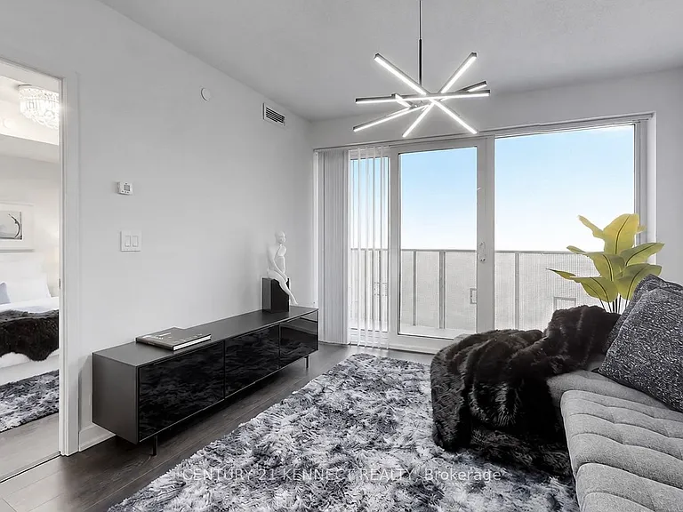 88 Harbour St #5703 — Photo 7