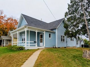 1811 3rd Ave, Marion, IA 52302