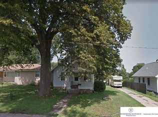 4320 Saratoga St, Omaha, NE 68111