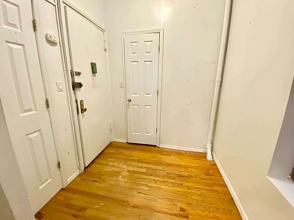 3rd image of 190 Bleecker St #13