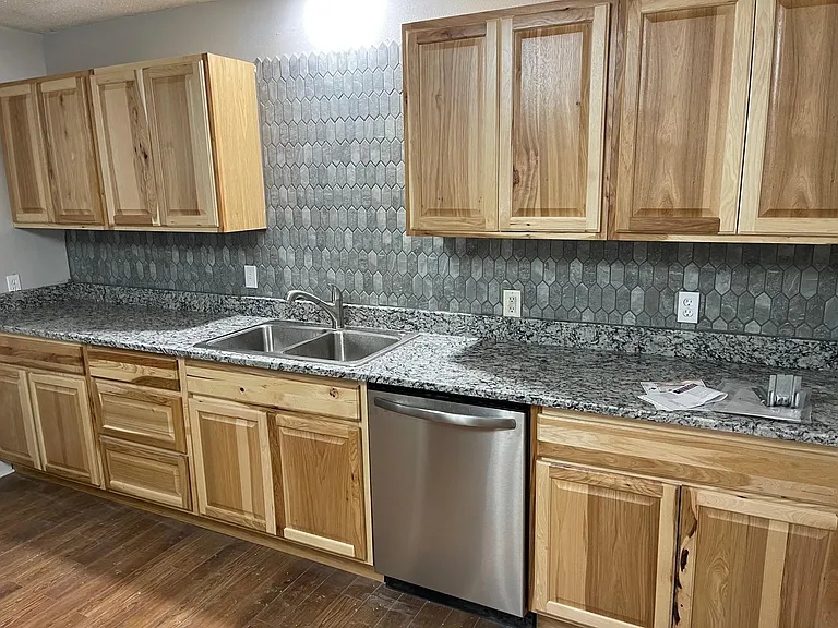 1225 Apple St — Photo 12