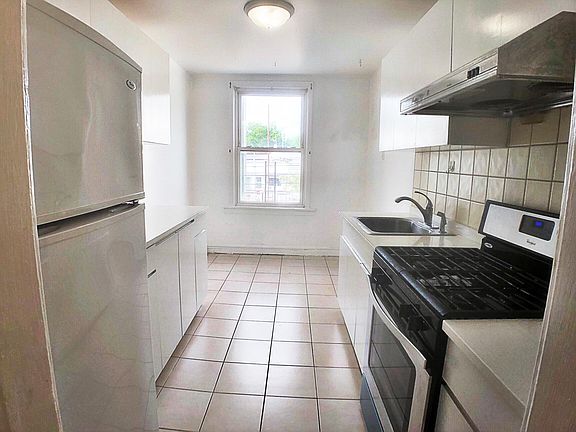 4th image of 1437 84th St #2A