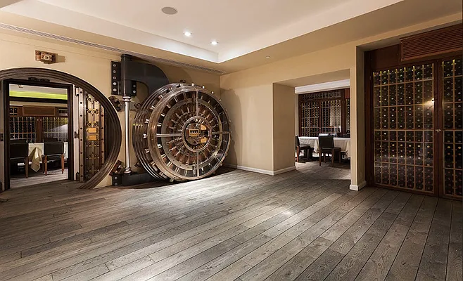 Sold by Carini Group | media 10