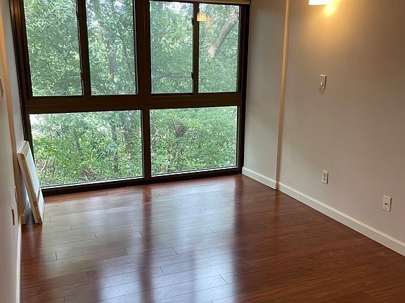 4th image of 55 Tall Oaks Dr Unit 305