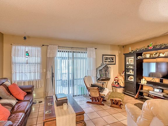 5th image of 11 Tomoka Meadows Blvd