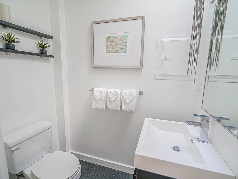 8641 Metz Pl — Photo 25