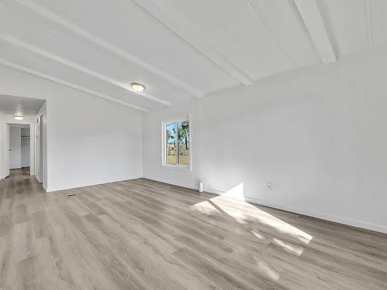 22450 Norris Ln — Photo 37