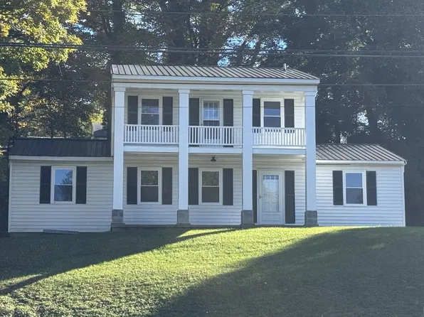 216 Fincastle Tpke, Tazewell, VA 24651
