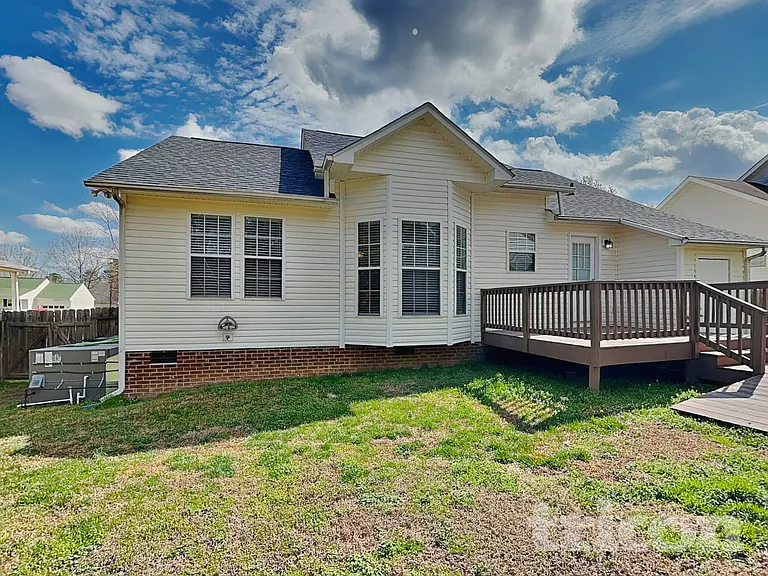 305 Aqua Marine Ln — Photo 18