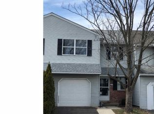 227 Orchard Dr, North Wales, PA 19454