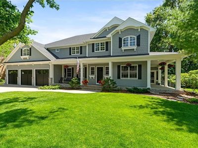 4503 Lakeview Dr, Edina, MN, 55424