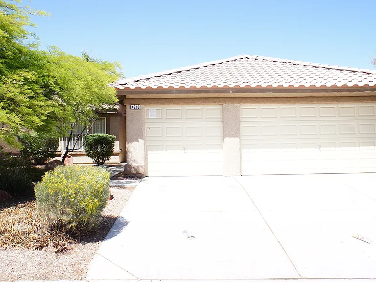 4710 Casa Bonita Dr — Photo 1