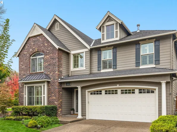 7901 SW Cinnabar St, Wilsonville, OR 97070