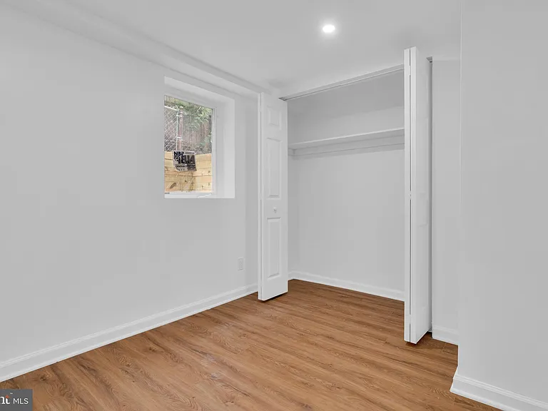 518 Oglethorpe St NE — Photo 33