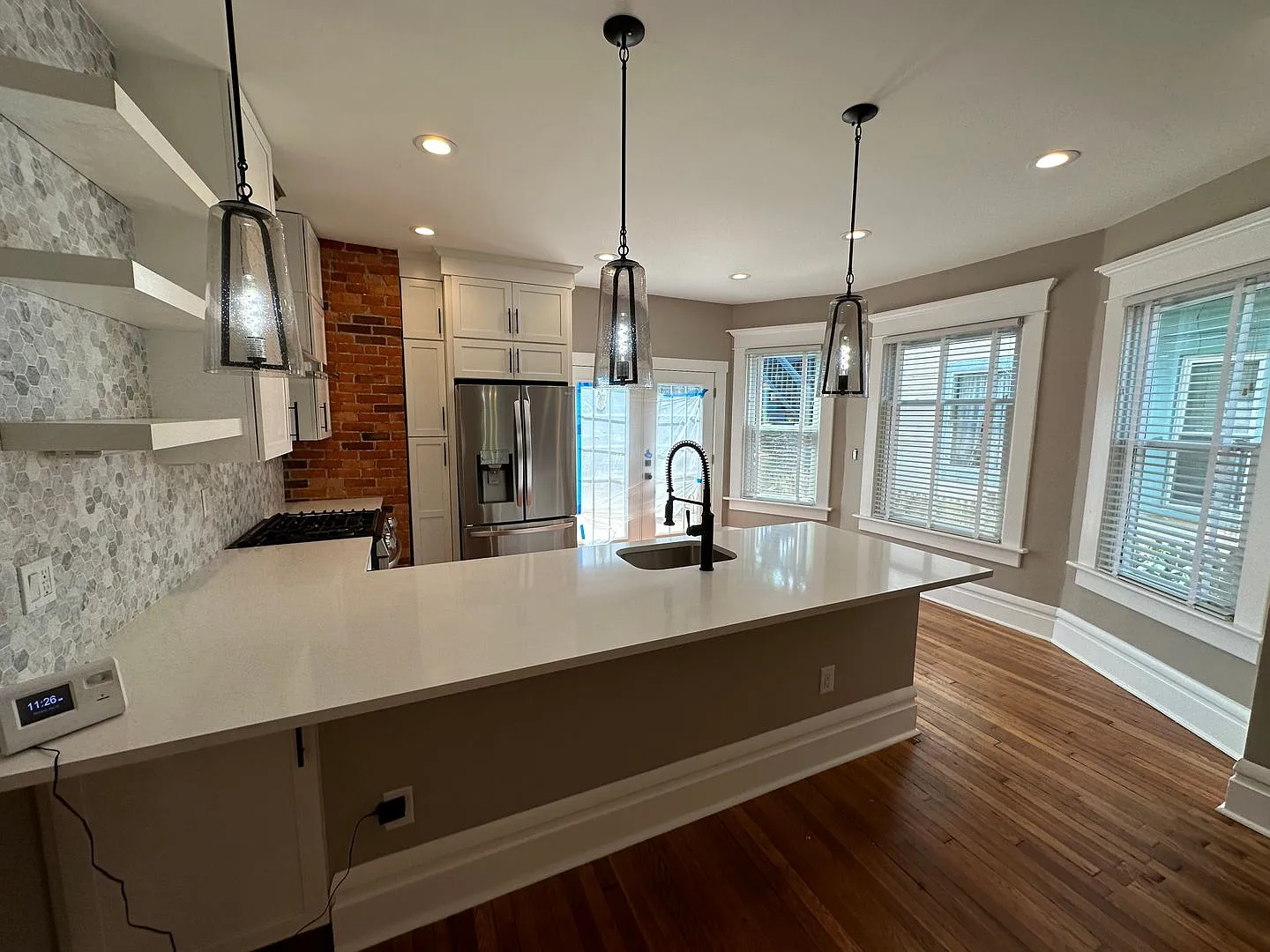 Indianola Ave 1462 NPR — Photo 4