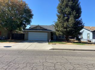 342 N D St, Exeter, CA 93221