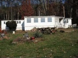 35 Leroys Ln, Milroy, PA 17063