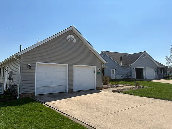 14870 Dunlin Ct — exterior photo
