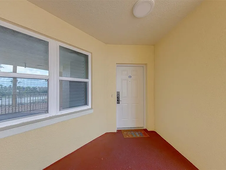 16550 Gulf Blvd #342 — Photo 5