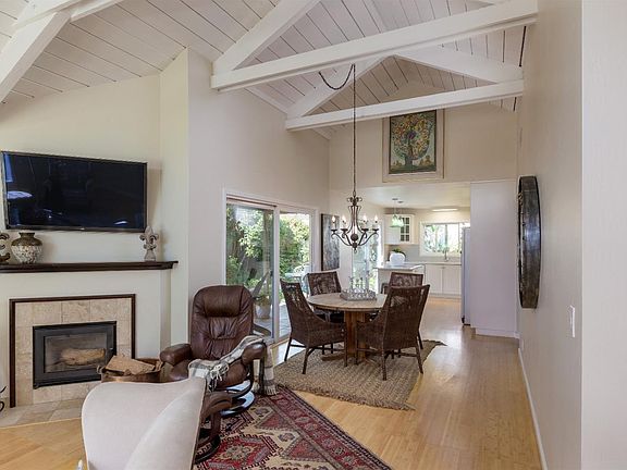 3rd image of 505 Davenport Ct