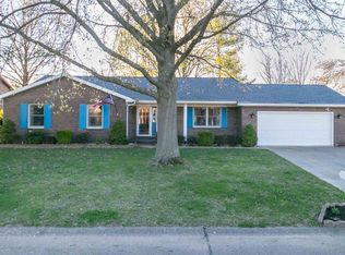 645 Woodbriar Ct, Evansville, IN 47715