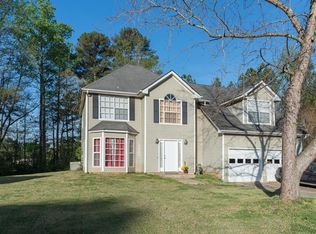 1318 Berryhill Dr, Lithonia, GA 30058