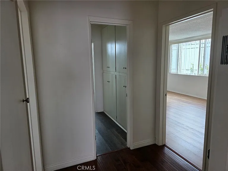 706 E Harvard St #5 — Photo 7
